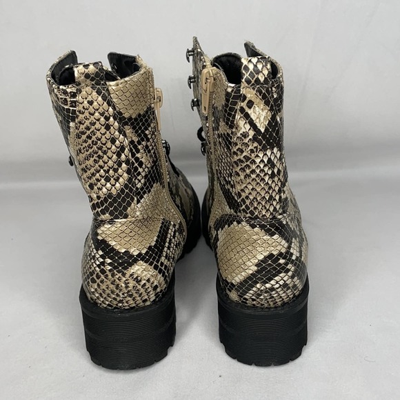 MIA WOMEN'S LEXI SNAKE PRINT BOOT SIZE 7.5 - Picture 3 of 6